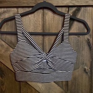 Gypsy Warrior Black‎ and White Cropped Tank Top